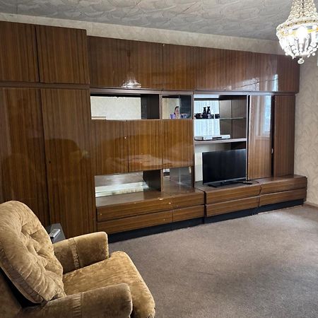 דנייפרופטרובסק Apartment Near Opera Hause מראה חיצוני תמונה